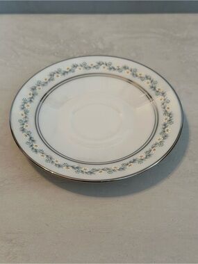 Oxford Bone China Holyoke Saucer